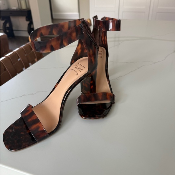 INC International Concepts Tortoise Shell Heels - Picture 1 of 5